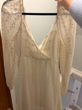 Cream knee-length dress